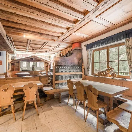 Quaint Alpine Hut In The Stubaital With Sauna Holiday home *