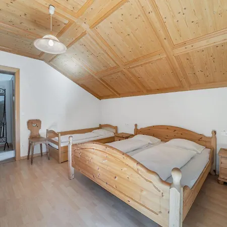 Holiday home Quaint Alpine Hut In The Stubaital With Sauna *