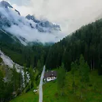 Casa de Férias In Stubaital By Slope & Sauna *